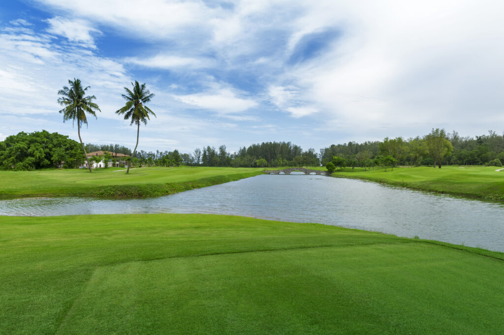 hole 17